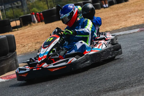 3 Hour Endurance Photo