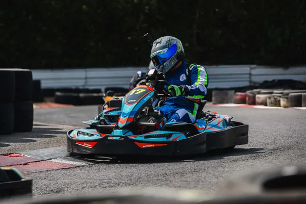 3 Hour Endurance Photo